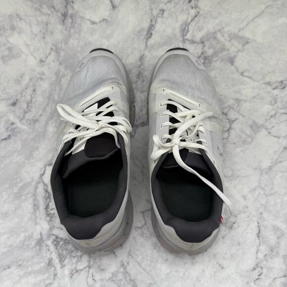 On Running Athletic Shoes White and Black Cloud Cushioning. Size 10. - Picture 5 of 9